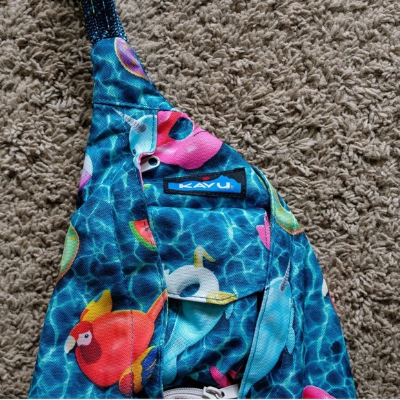 Kavu Mini Rope Sling Bag Float Riot - Picture 2 of 8
